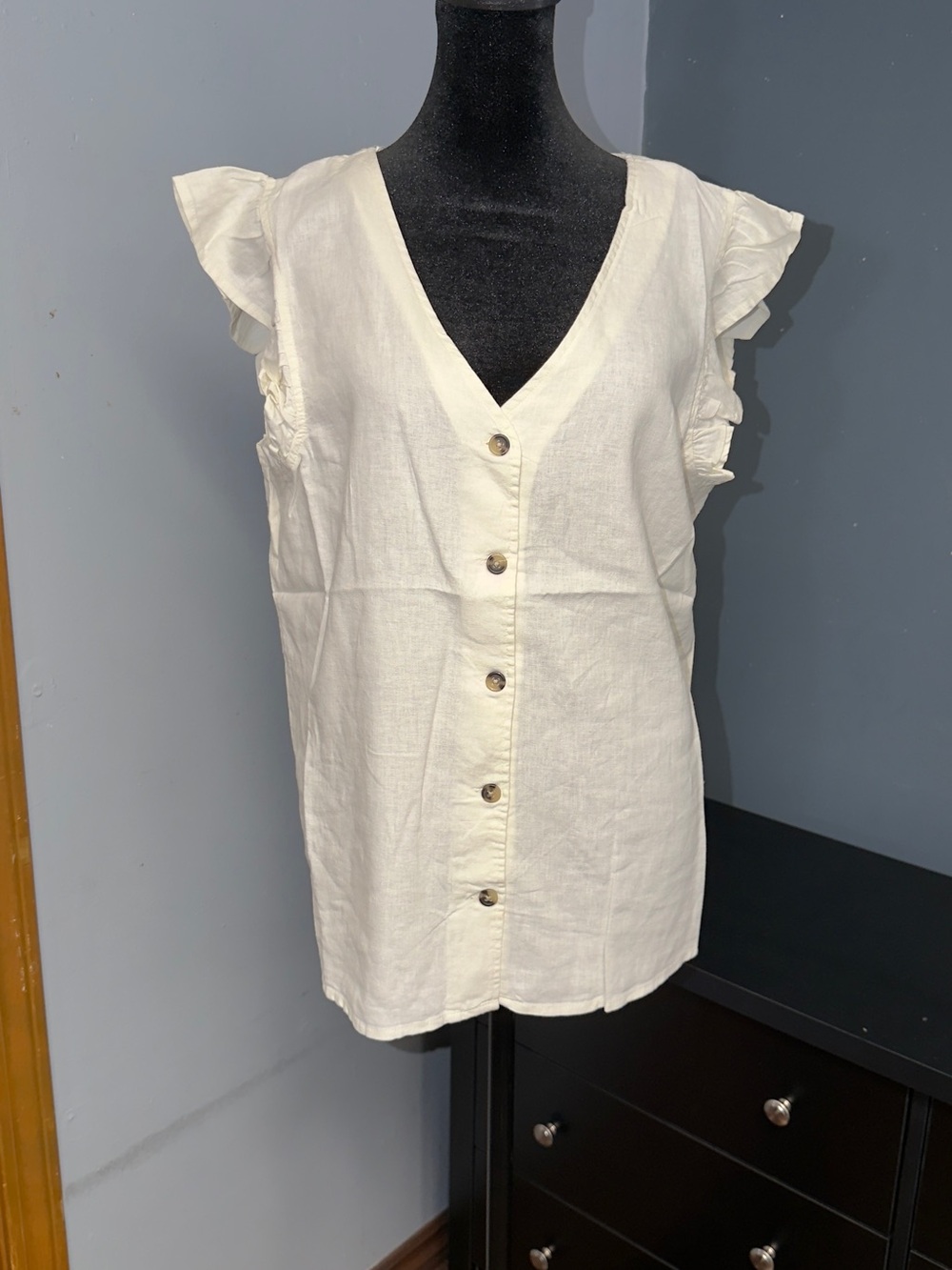 Women’s Cream V-Neck Button Front Ruffle Sleeve Top